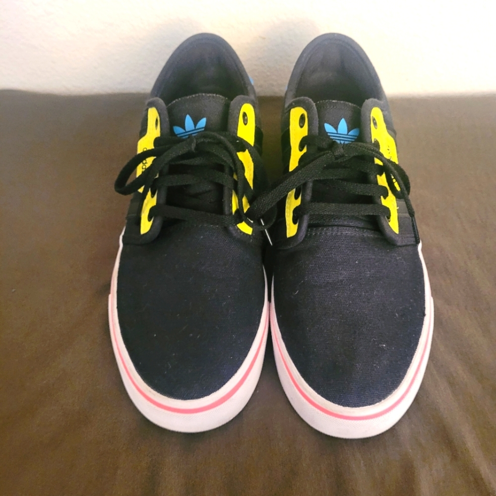 Adidas Seeley